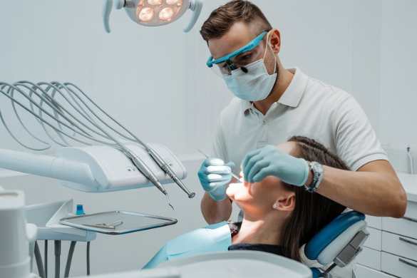 Maintaining Good Dental Hygiene in the Digital Age